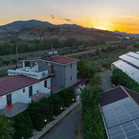 ゲストハウス Policaretto By Calabria *