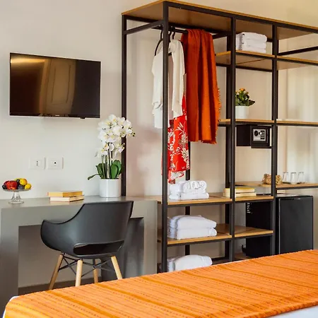 Policaretto By Calabria